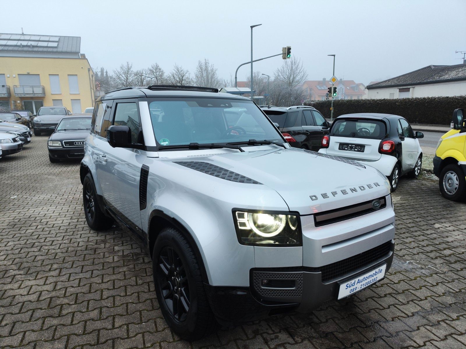 Land Rover Defender 90 X-Dynamic S LUFT 360° PANO KD NEU WR foto 3