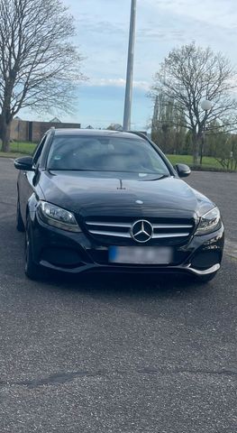 Mercedes-Benz Mercedes Benz C220d 4Matic Blue Tec 2016 W205