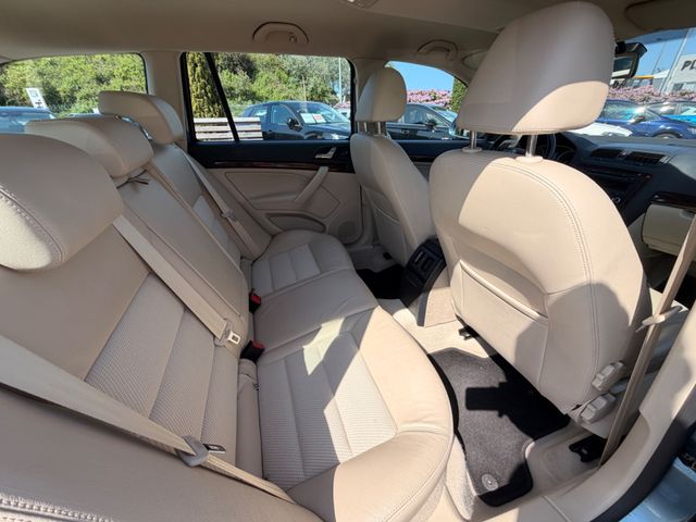 Skoda Octavia Combi Elegance