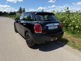 MINI Mini Cooper 5-Türer Schwarz - MINI MINI: Tuerer