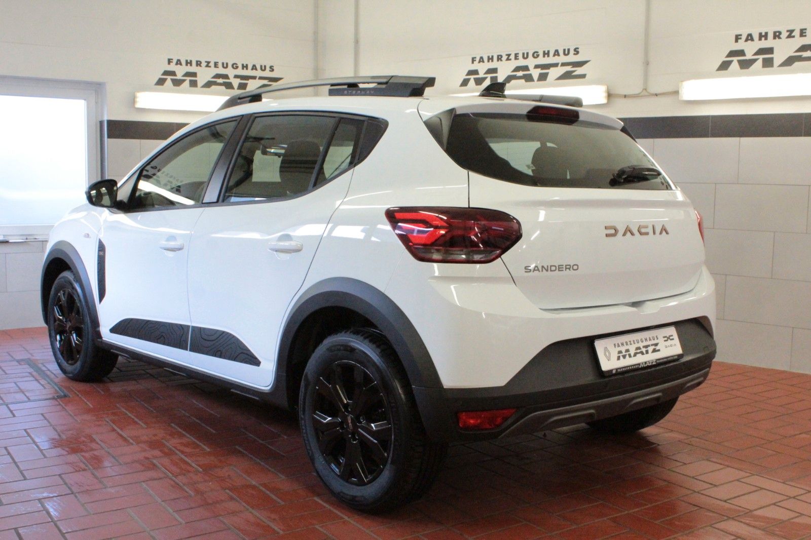 Fahrzeugabbildung Dacia Sandero Eco-G 100 Stepway Extreme+