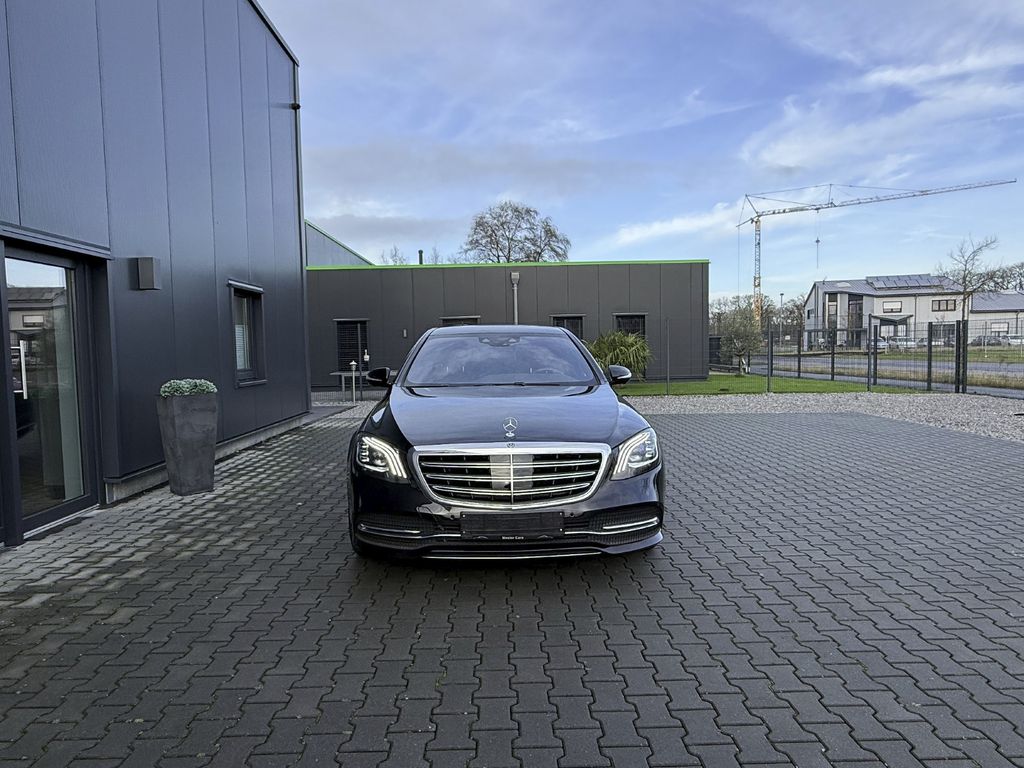 Mercedes-Benz S 560