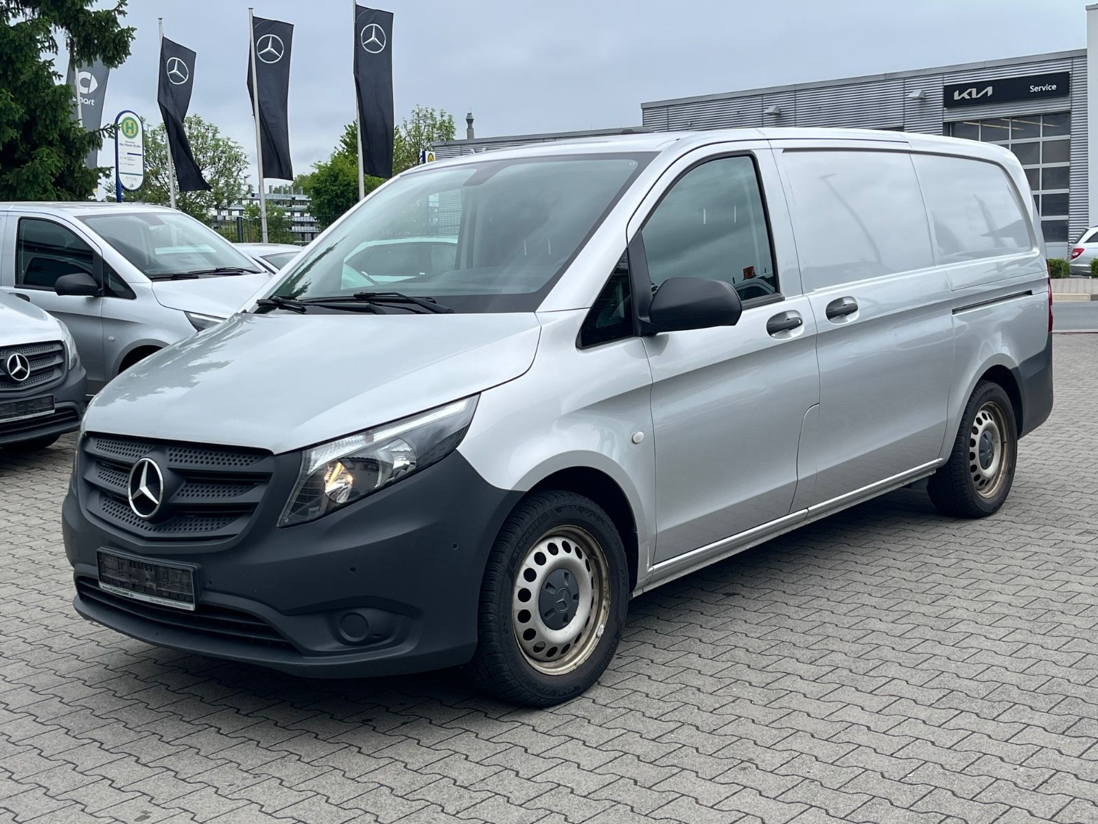 MERCEDES-BENZ Vito Kasten 114 CDI lang*AHK*Leder*2X Schiebetür