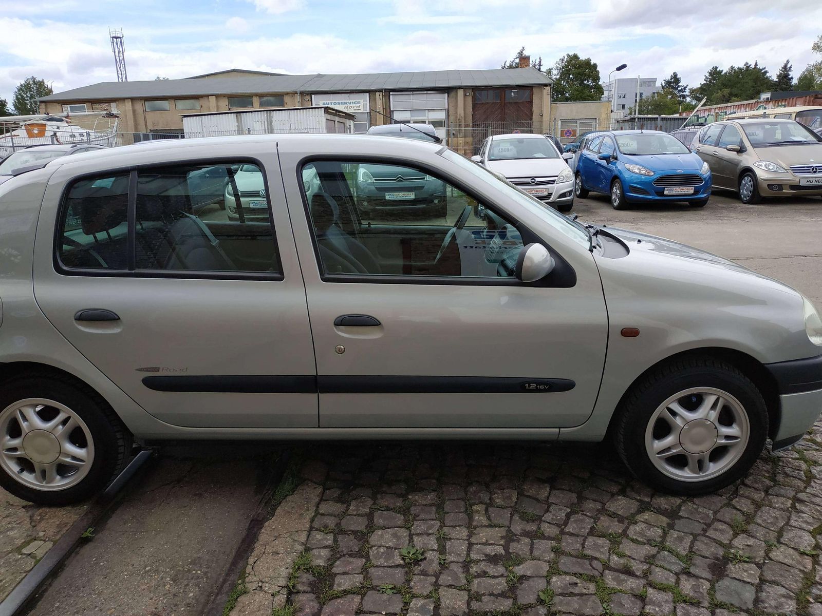 Clio Clio 1.2/ TÜV NEU/ Klima/ 5-Türer/ wenig KM – Bild 6