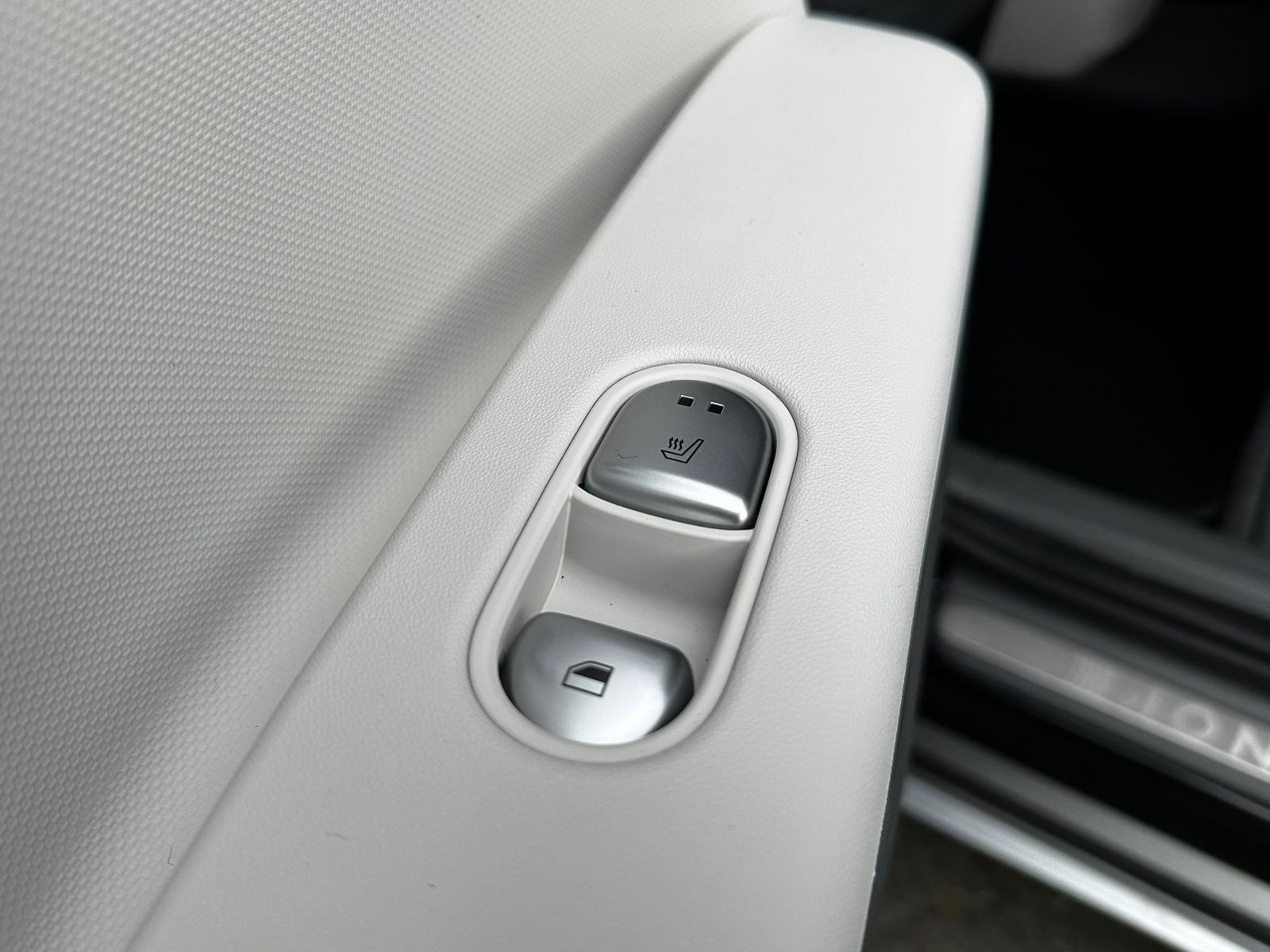 Fahrzeugabbildung Hyundai Ioniq 5 Techniq WERKSGAR NAVI+LED+SHZ+KAMERA+WP+
