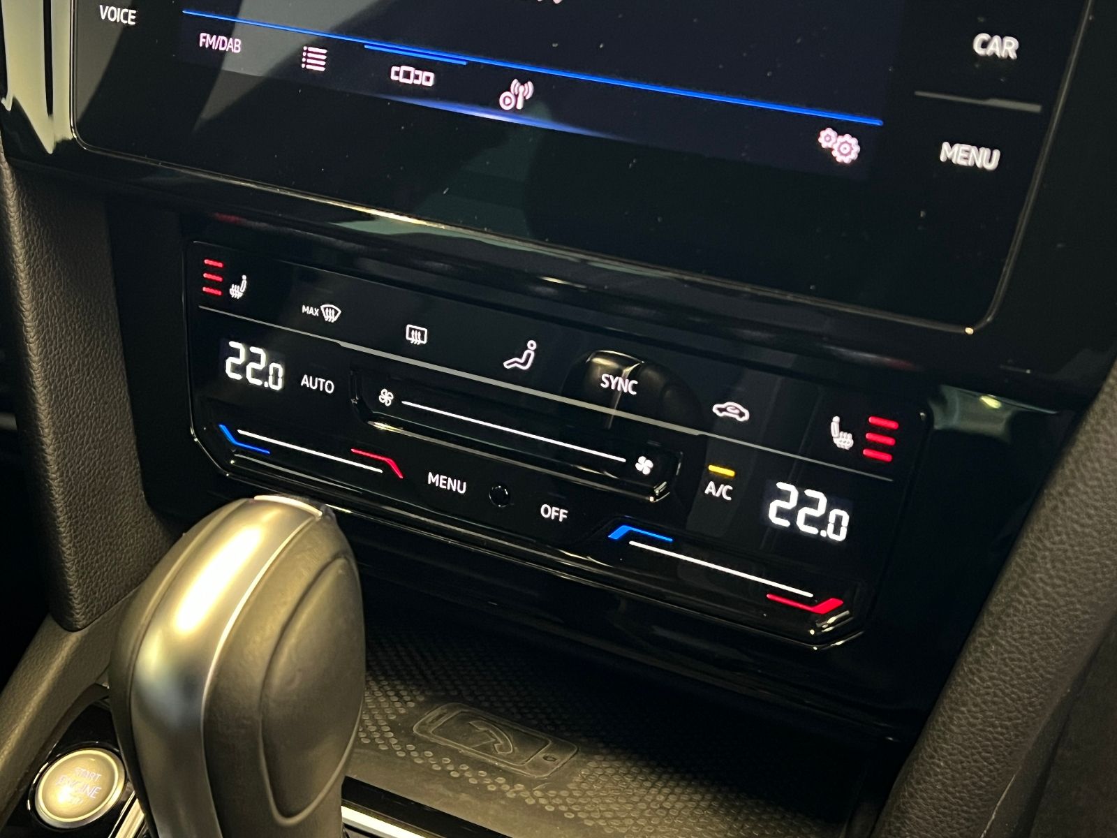 Fahrzeugabbildung Volkswagen Passat Alltrack Variant 2.0 TDI DSG 4MOTION *AHK