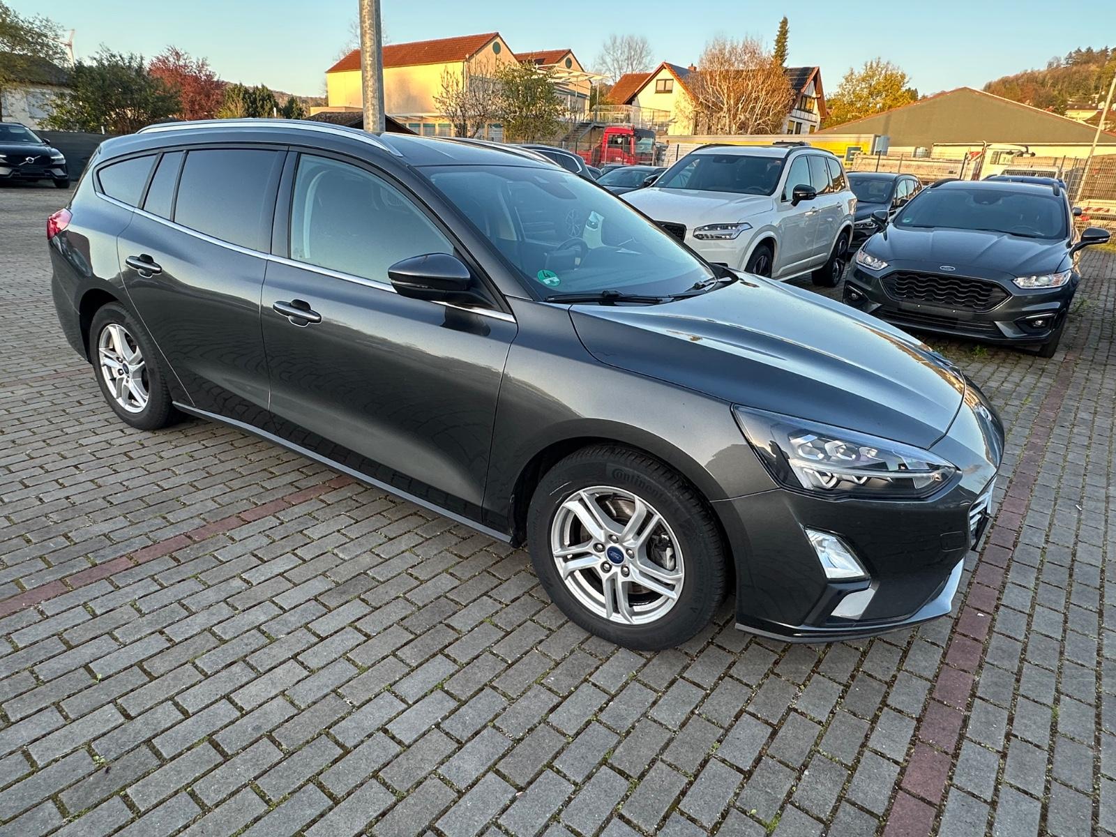 Ford Focus Turnier Aut/Kamera/LED/Sport S/Nav/10850