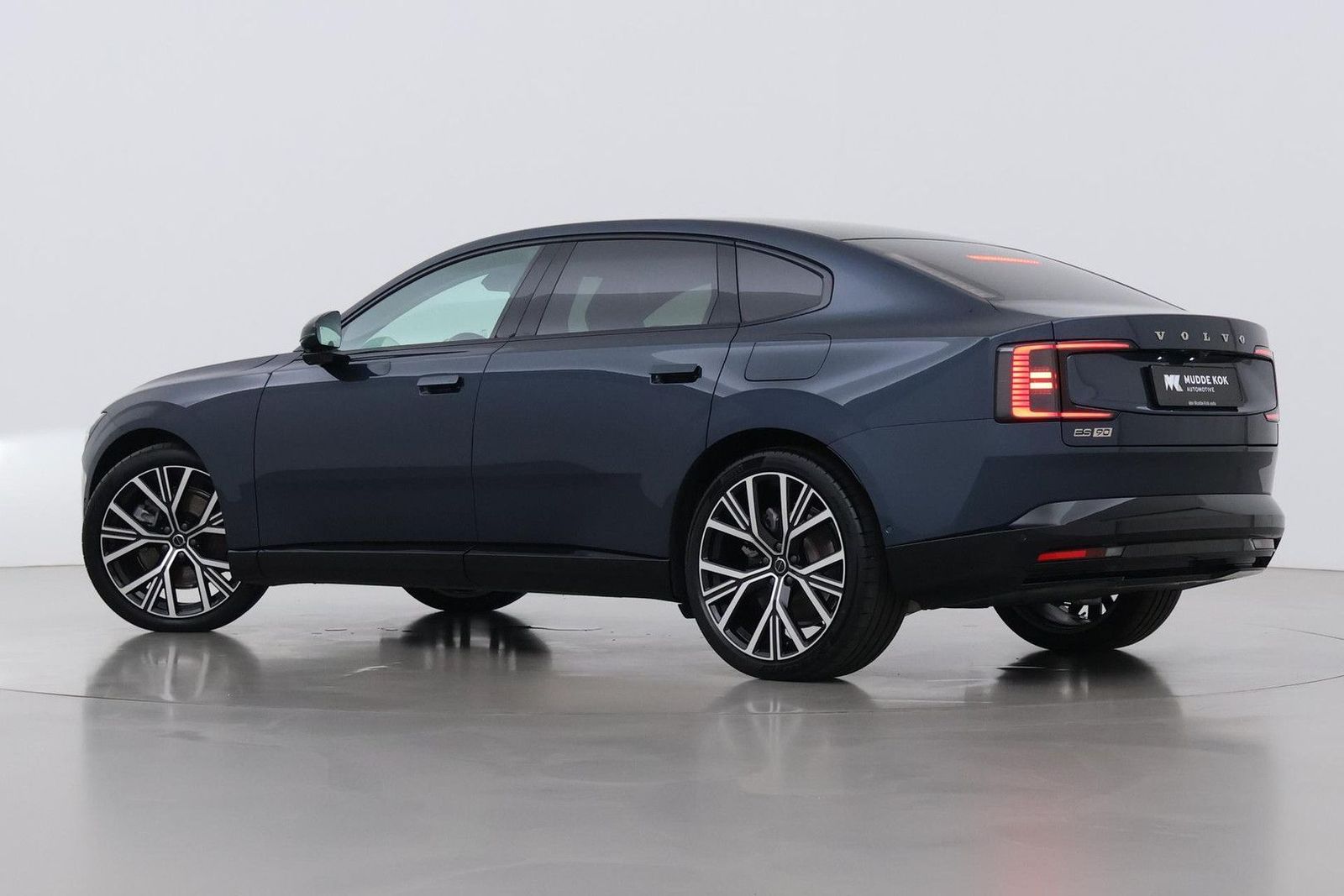 Volvo Other Volvo ES90 Single motor Extended Range Ult imagem 2