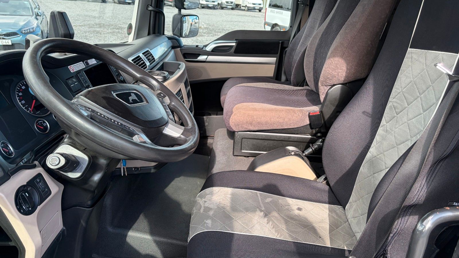 Fahrzeugabbildung MAN TGL 8.220  AHK