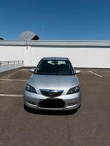 Mazda 2 1.4 Automatik / Klima / TÜV neu / ... - Mazda 2 in Mönchengladbach