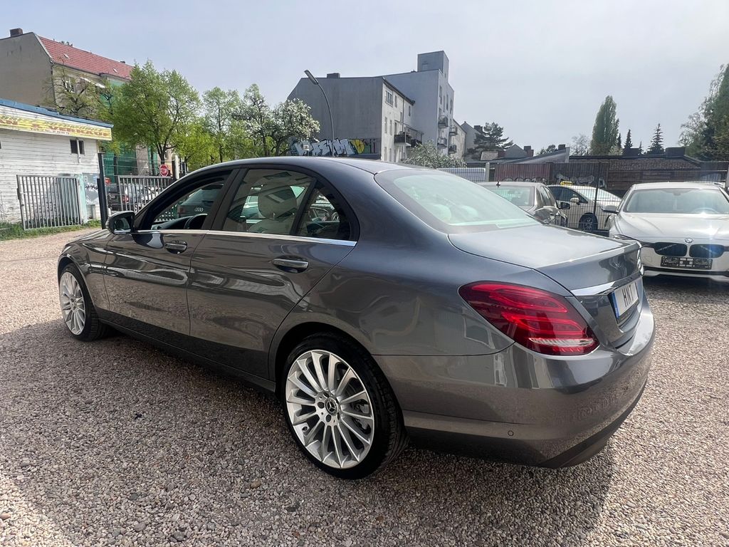 Mercedes-Benz C 180 d Automatik*Xenon*Navi*Top