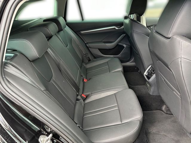 Octavia Com1.5TSI mHEV MATRIX-LED+HUD+LED+STDHZG