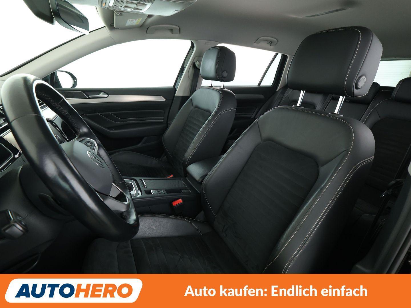 Volkswagen Passat 1.5 TSI ACT Elegance Aut.*NAVI*LED*ACC*