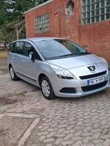 Peugeot 5008 Siebensitzer - Peugeot e-5008
