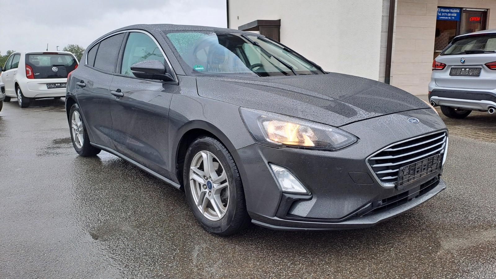 Ford Focus Lim. Cool & Connect Navi PDC Spur. Kamera