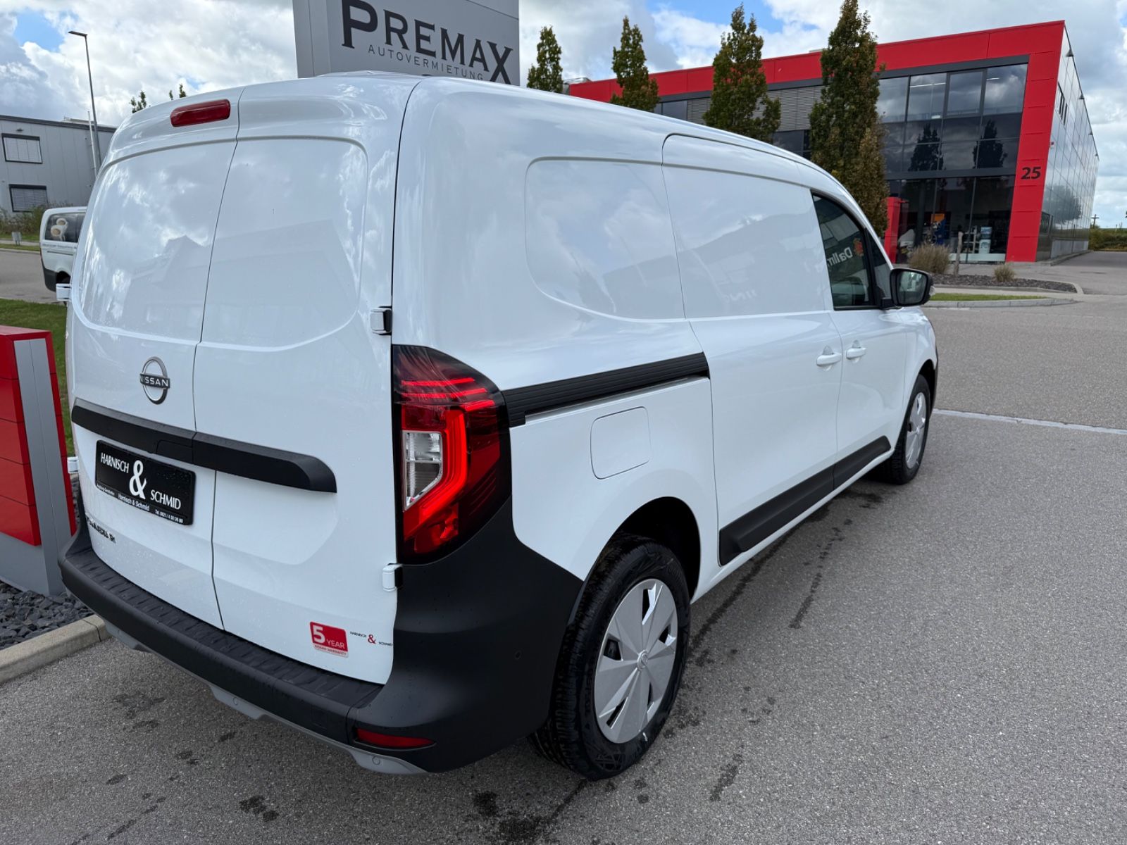 Fahrzeugabbildung Nissan Townstar Kastenwagen L2 2,3t N-Connecta