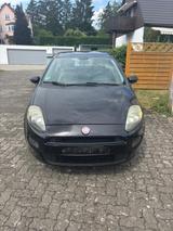 Fiat Punto Pop 1.2 Klima 1 Hand TÜV S-Heft Euro 5 - Fiat Punto Gebrauchtwagen in Stuttgart