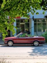 BMW 320 gepflegter Oldtimer, H-Kennzeichen - BMW aus 1990: Cabrio