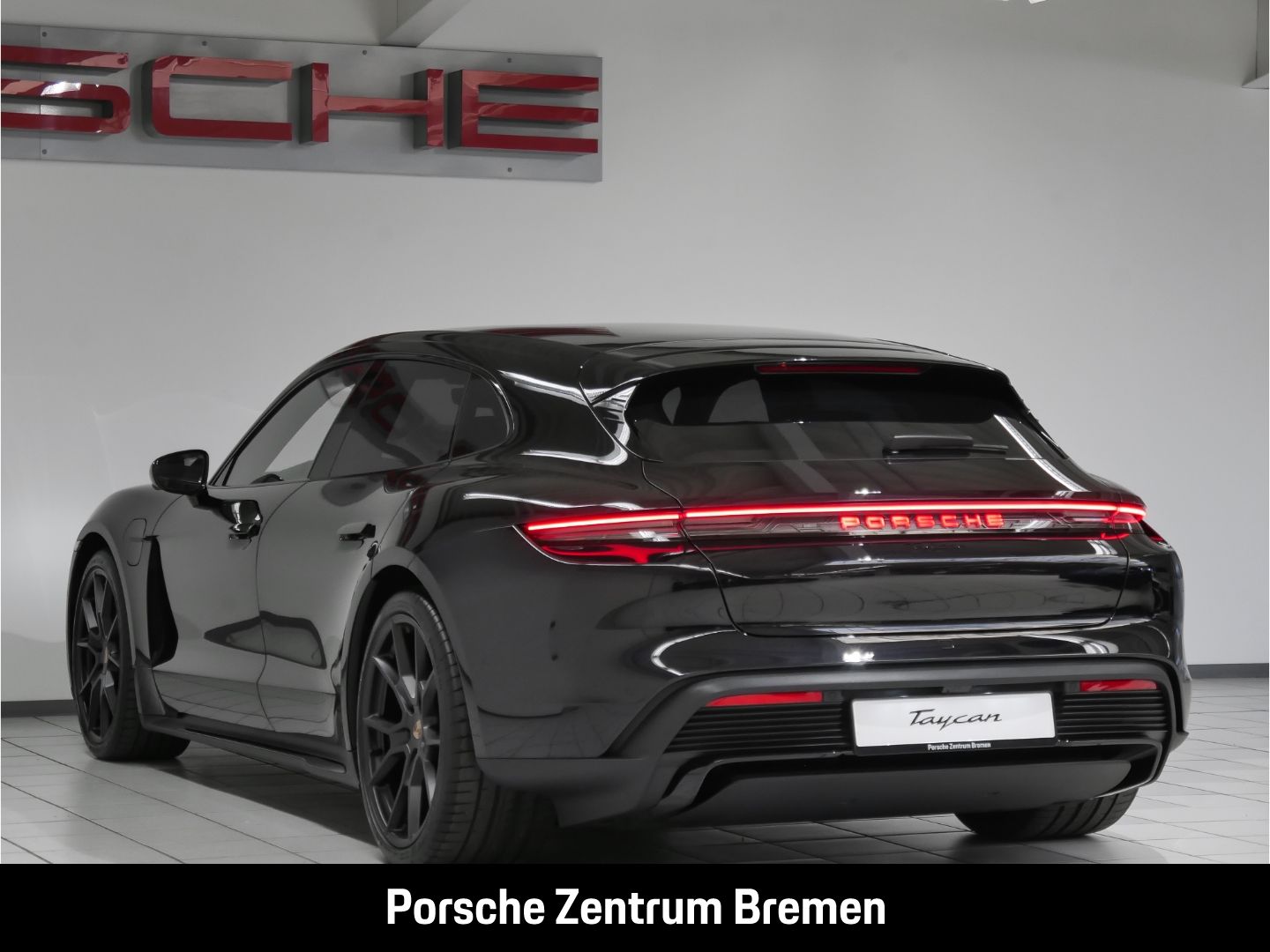 Porsche Taycan Sport Turismo Black Edition Pano Head-Up imagem 3