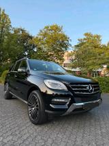 Mercedes-Benz Mercedes Ml 350 - Mercedes-Benz ML 350 in Bonn