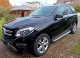 Mercedes-Benz GLE 350 d 4MATIC - - schwarze Mercedes-Benz GLE 350