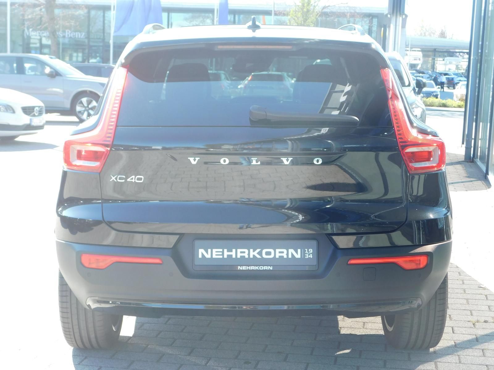 Fahrzeugabbildung Volvo XC40 B5 AWD R-Design
