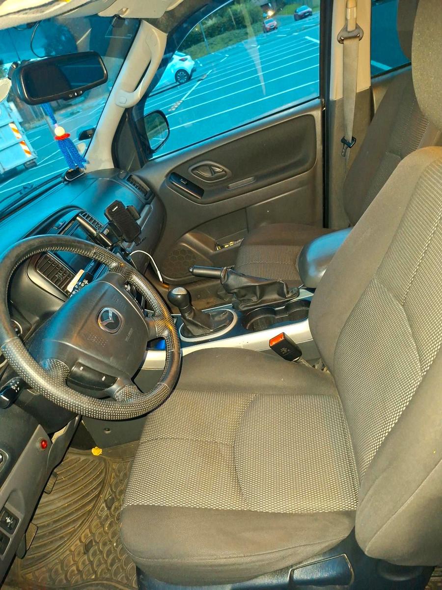 Mazda Tribute 2006 — photo 8