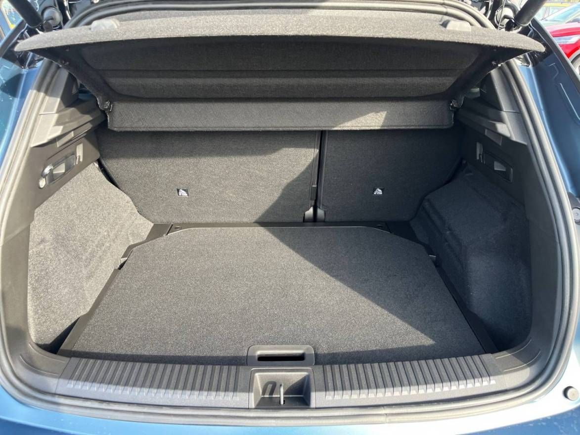 Fahrzeugabbildung Renault Austral Esprit Alpine Full Hybrid E-Tech 200