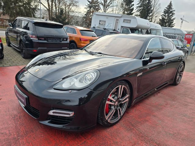 Porsche Panamera Turbo