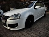 Volkswagen Golf 5 GTI Edition 30 - Volkswagen Golf mit Benzin-Antrieb: Limousine, V Edition GTI 30