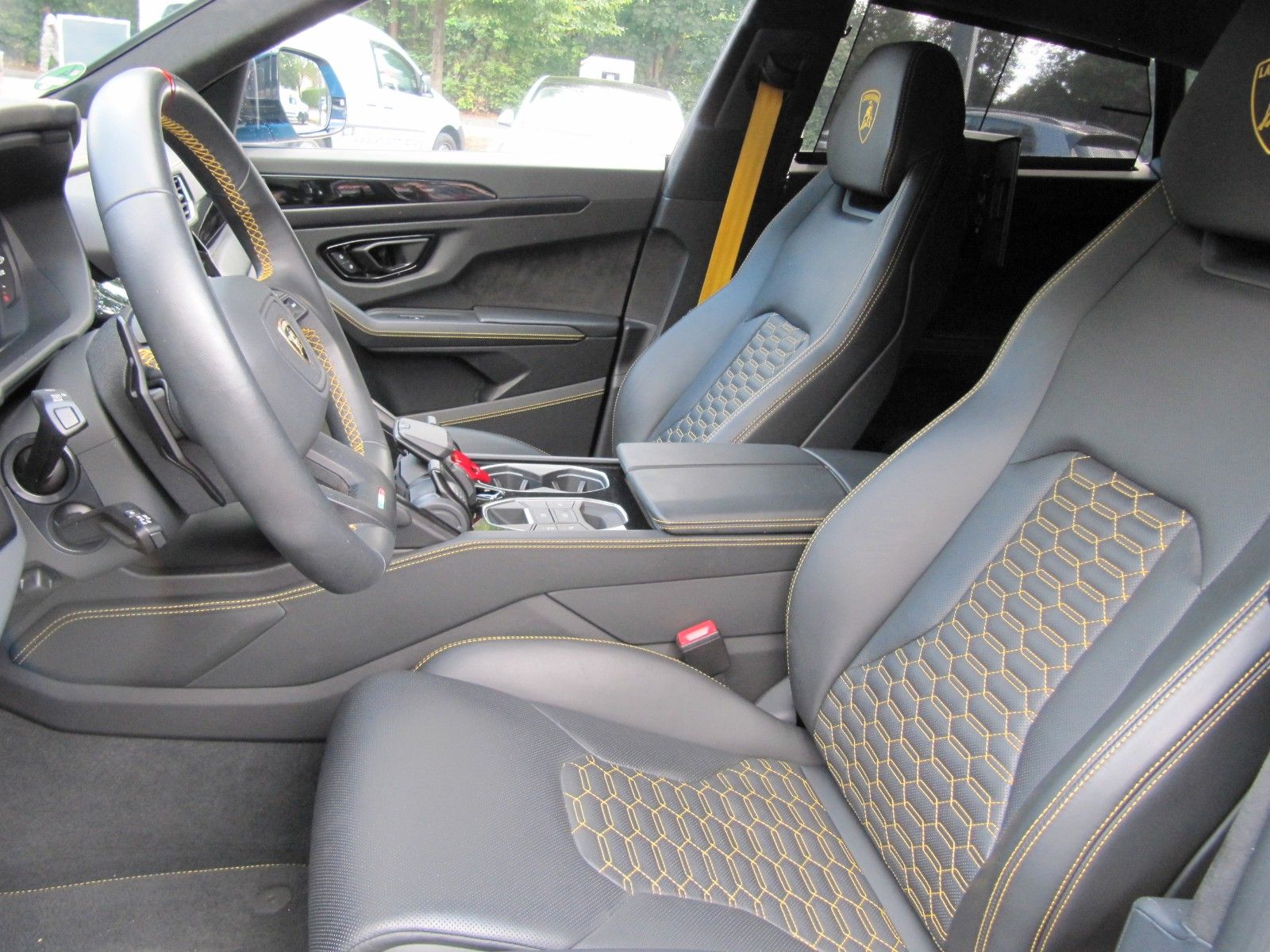 Lamborghini Urus S 4.0 V8 SPORT+ADAS+FOND ENTERTAIN+PANO+B&O foto 8