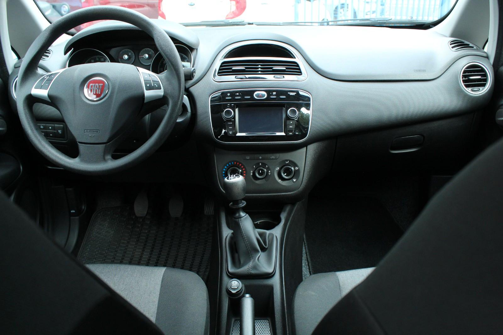 Fiat Punto Young * PDC * Navi * Klima *