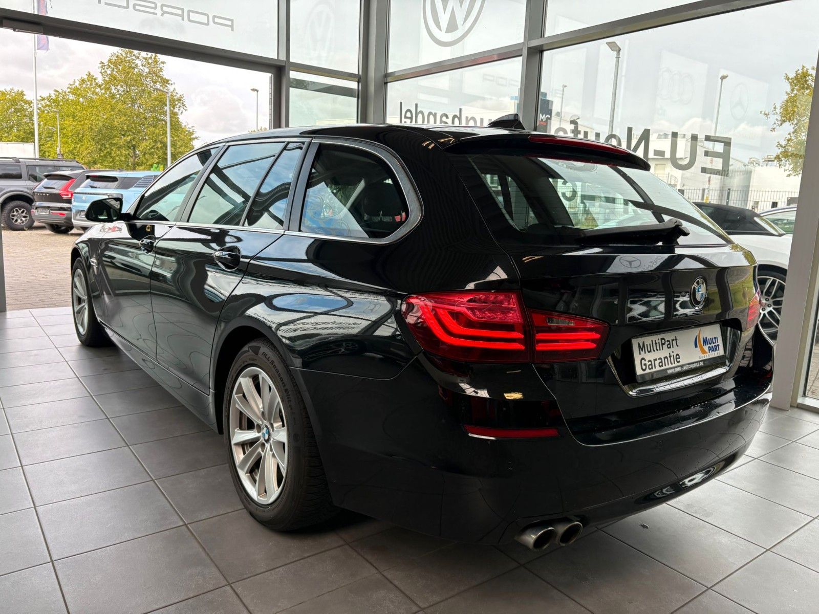 Fahrzeugabbildung BMW 518d Touring/E-Sitze/Navi/PDC/Xenon