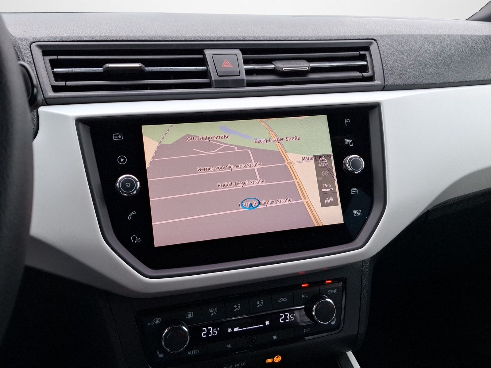 SEAT Arona 1.0 TSI Xcellence KLIMA / LED / NAVI / SIT - Image 13