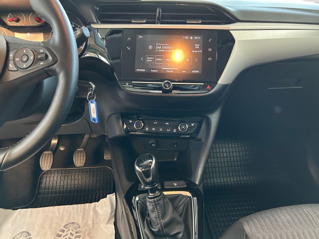 Fahrzeugabbildung Opel Corsa 1.2 Turbo Edit. Navi Sitzheizung Parkpilot