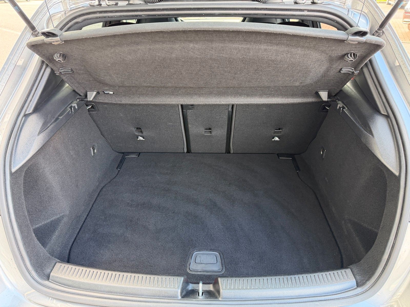 Fahrzeugabbildung Mercedes-Benz A 45 S AMG 4M AERO+PERFSITZE+BURM+PANO+360°+MBEA