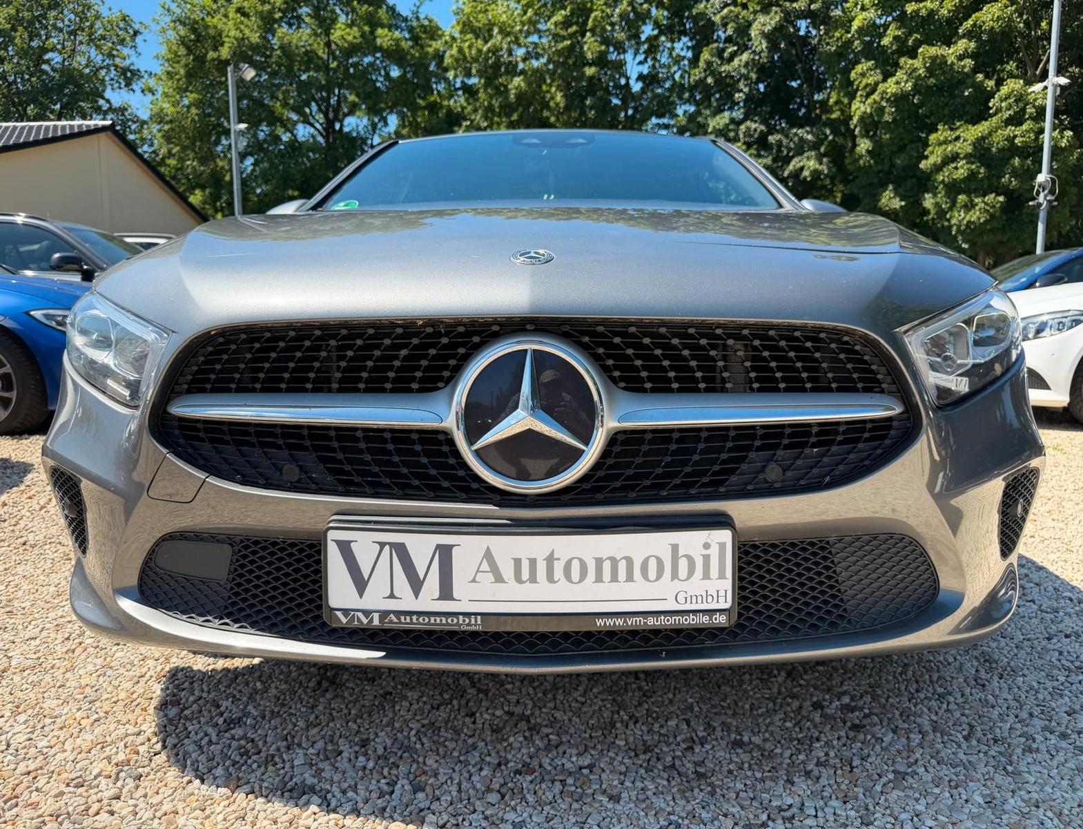 Mercedes-Benz A 250 DCT Kamera*Tempo*Navi*Memory