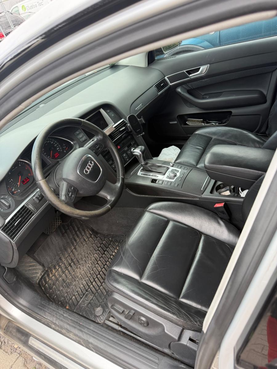 Audi Quattro 2007 — photo 11