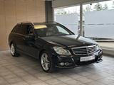 Mercedes-Benz C 220 CDI *DesignoLeder*el.Heckkl*NAVI*el.Sitze* - Mercedes-Benz C 220 aus 2012 mit Diesel-Antrieb: Kombi