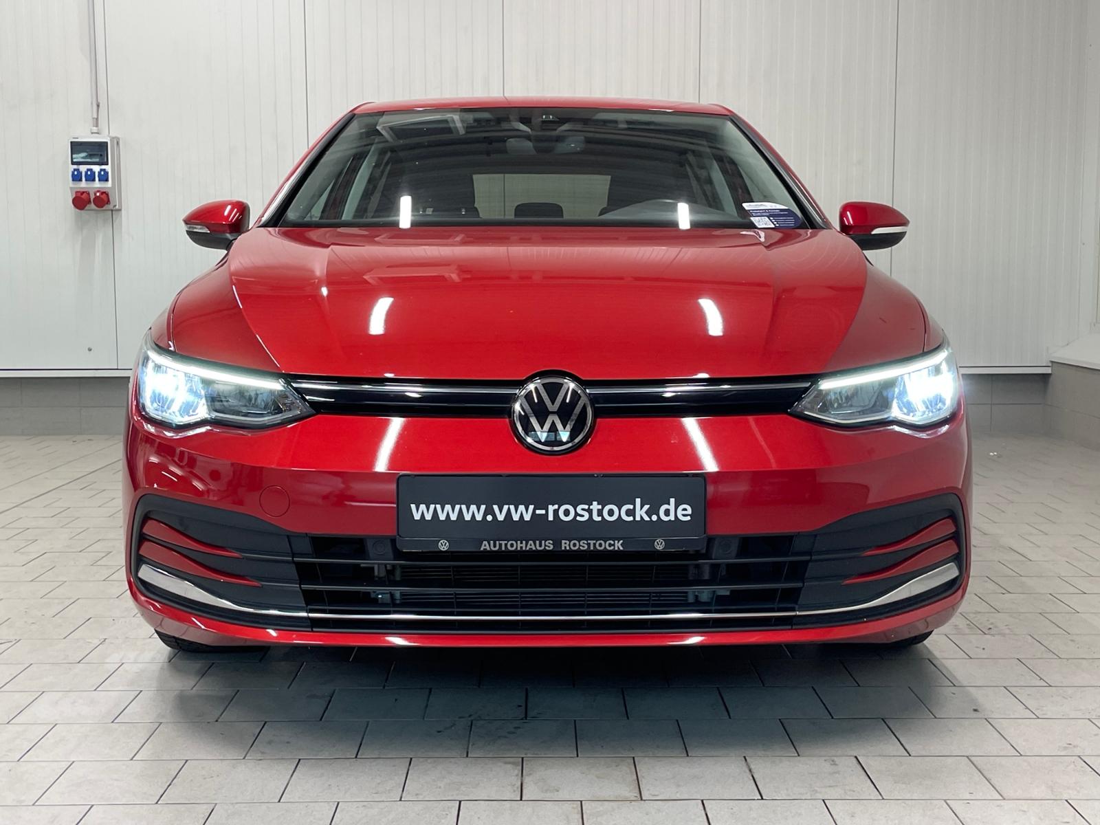 Volkswagen Golf VIII Active 1.0 eTSI DSG LED ACC KAM, миниатюра 9