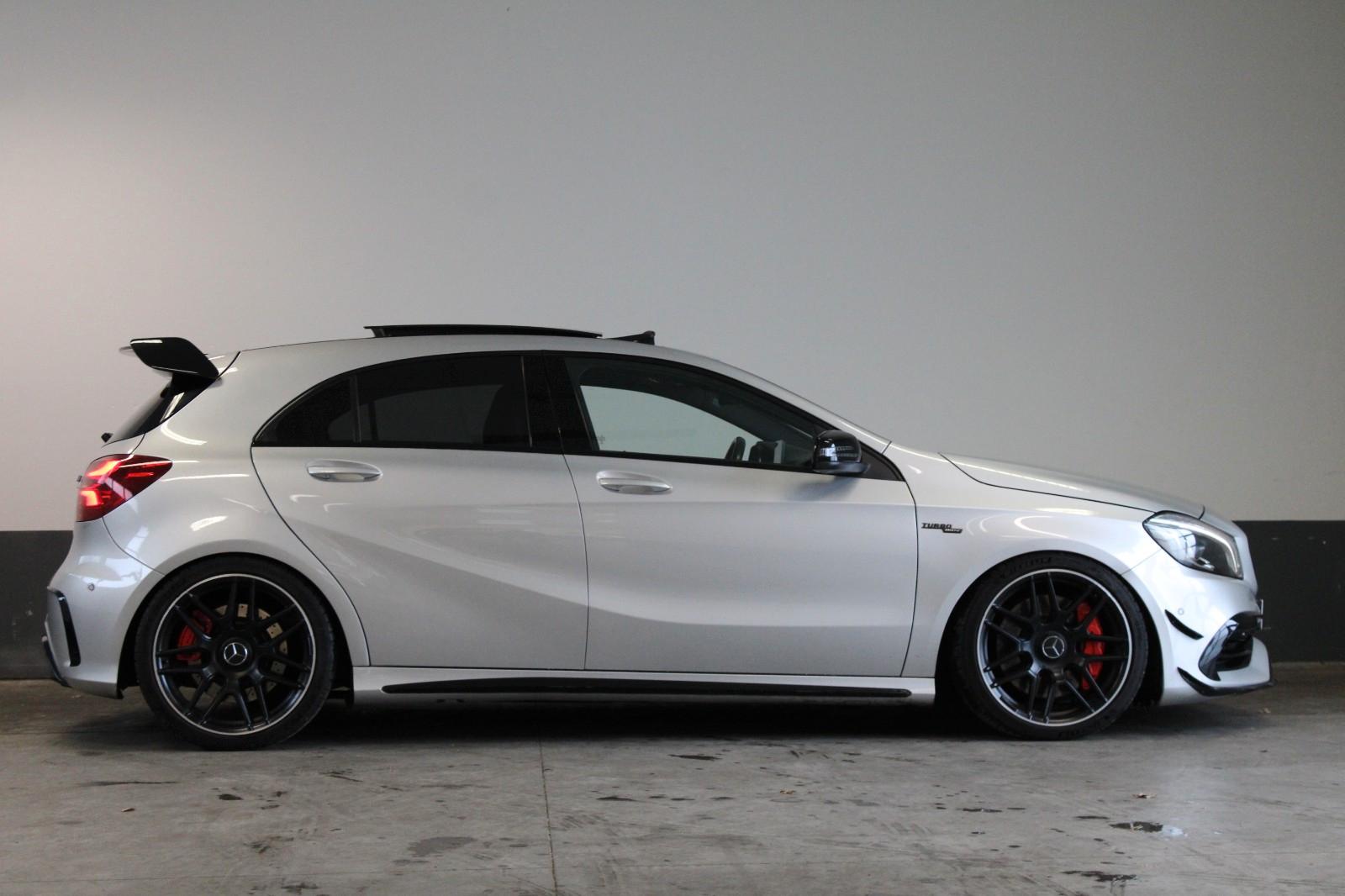 Mercedes-Benz A 45 AMG 4-Matic -Panorama - Sport-Auspuffanlage