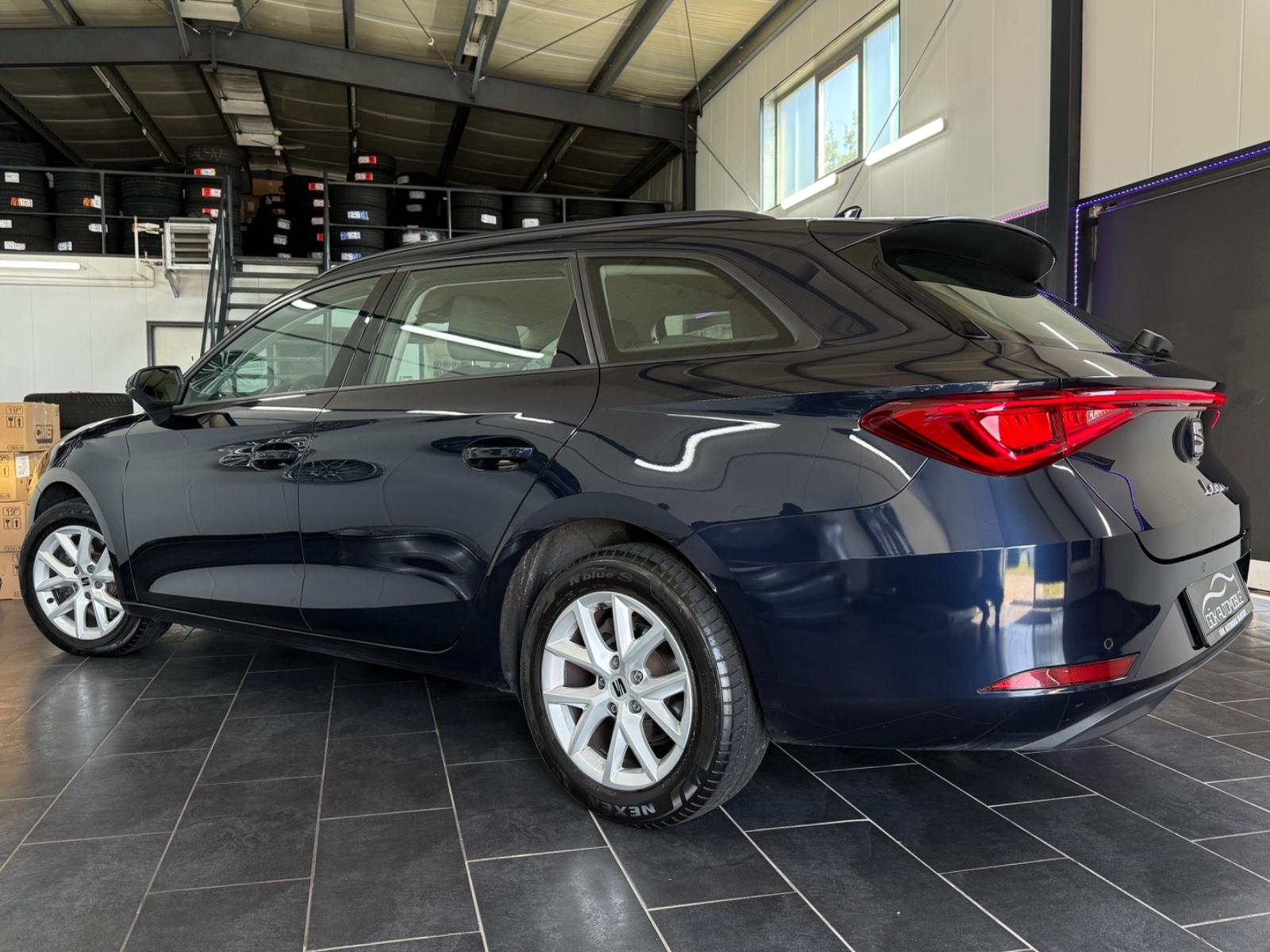 Seat Leon Sportstourer Style 2.0 TDI DSG*NAVI*LED*TEM