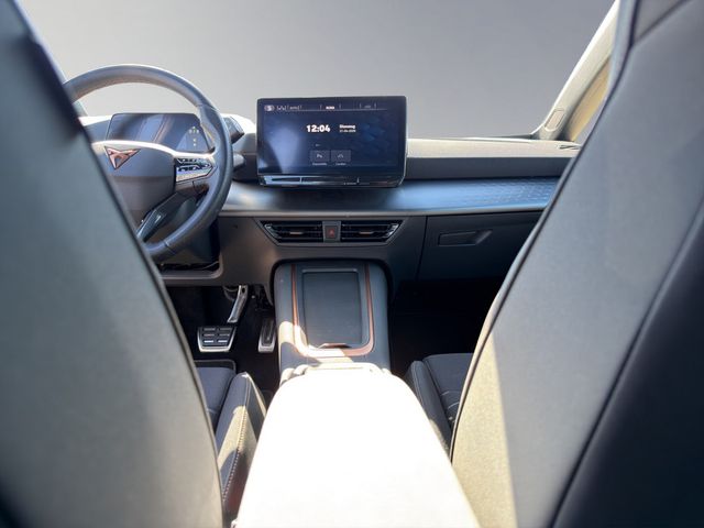 Born 58kWh 150 kW