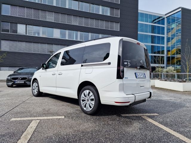 Fahrzeugabbildung Volkswagen Caddy Maxi Diesel DSG Taxi Rollstuhlrampe