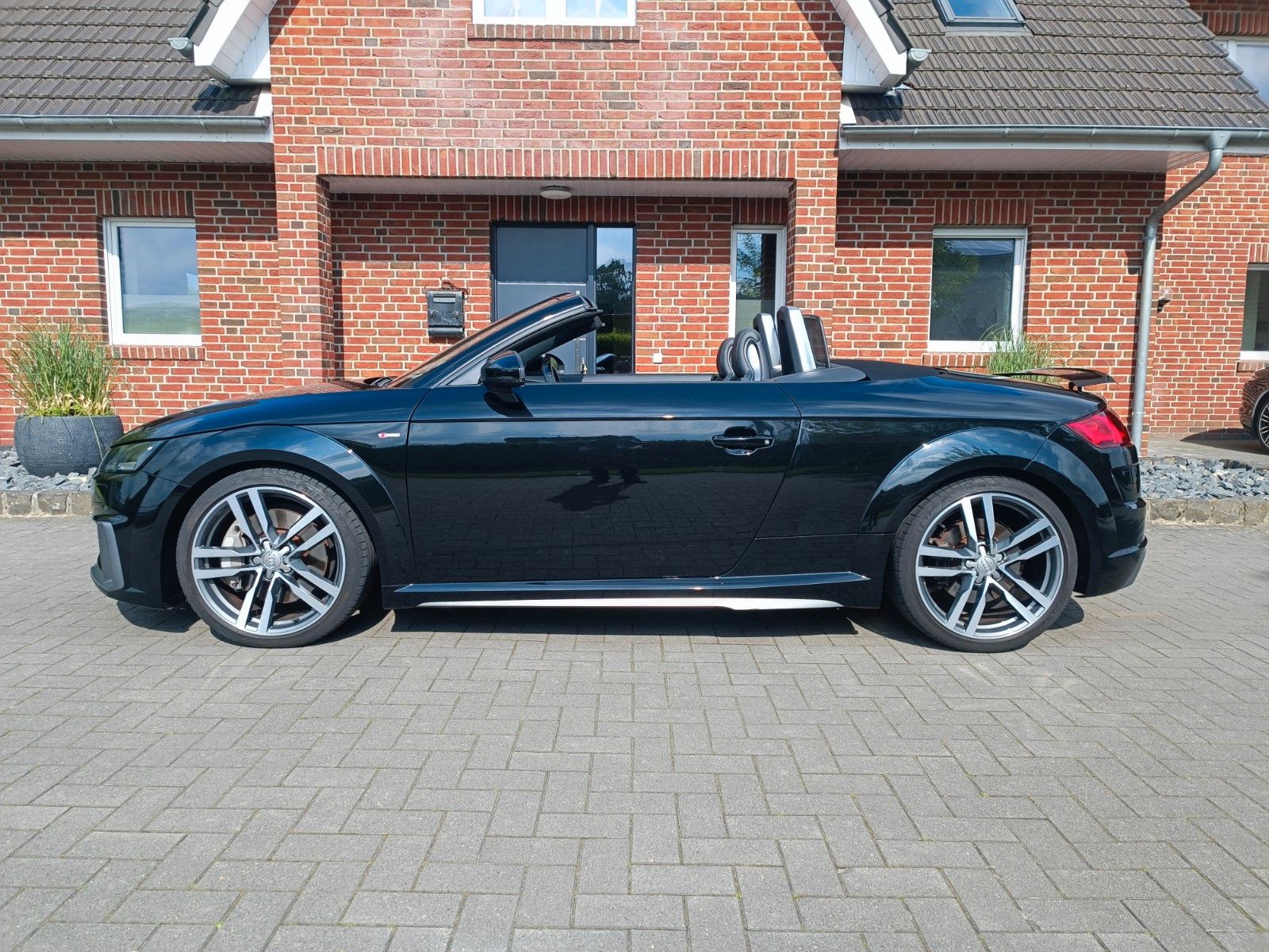 AUDI TT Roadster 45 TFSI quattro S line Plus