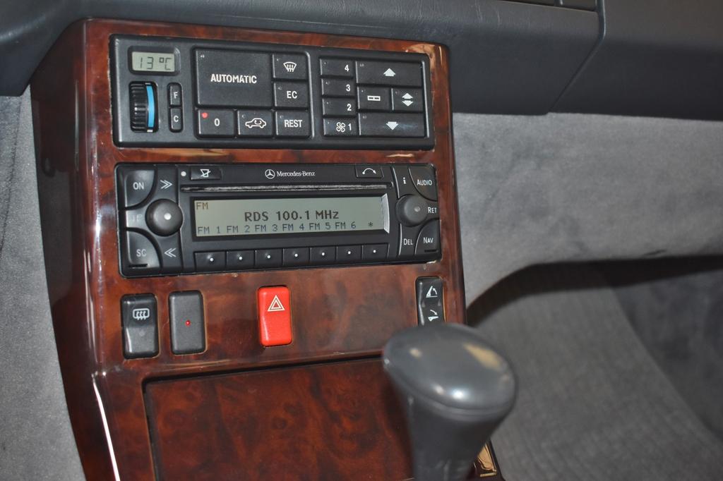 Mercedes-Benz SL 280