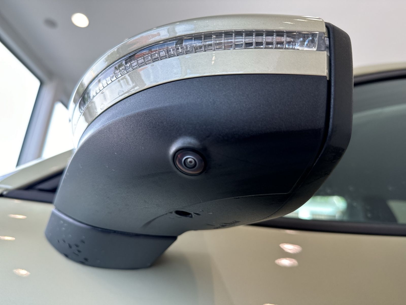 Superb Combi 2.0 TDI Selection, AHK, Matrix LED,