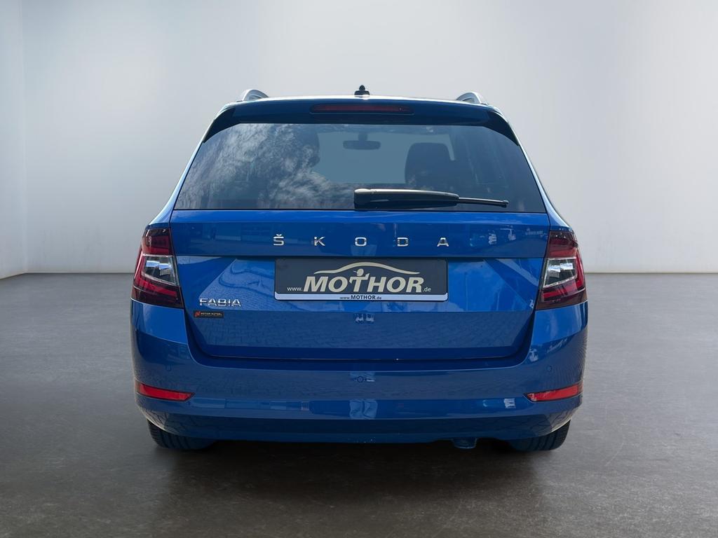 Skoda Fabia 2022 г. Синий, пробег 39972 км