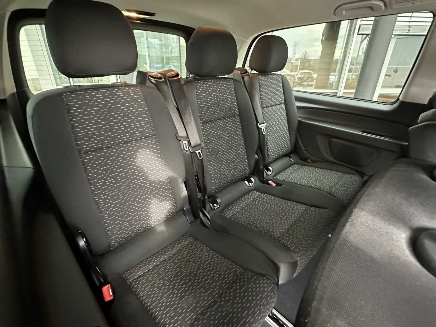 Fahrzeugabbildung Mercedes-Benz Vito 116 CDI Tourer Pro 9Sitze 2xKlima Audio40