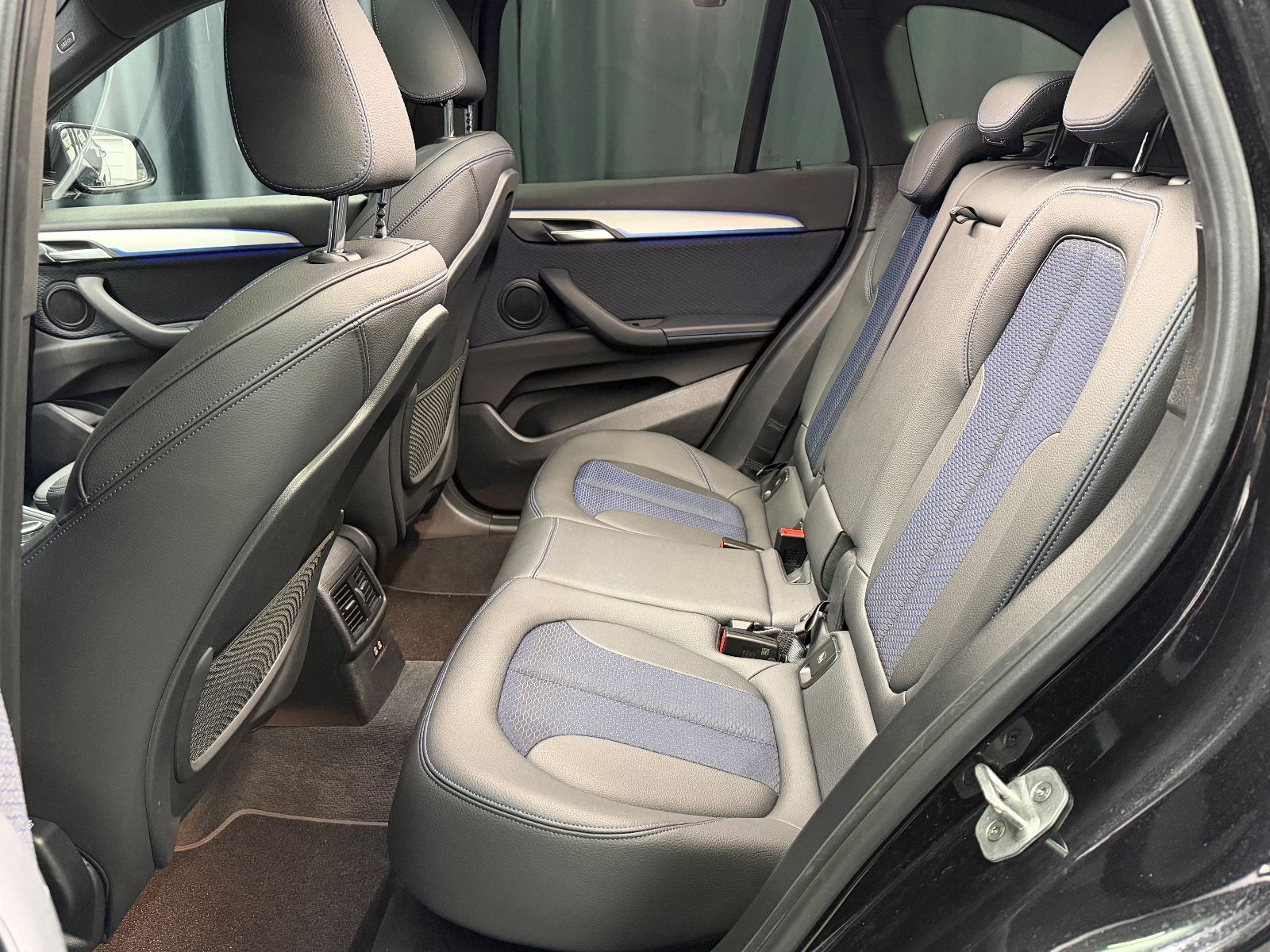 Fahrzeugabbildung BMW X1 xDrive 20d M SPORT|PANORAMA|AUTOMATIK|ACC